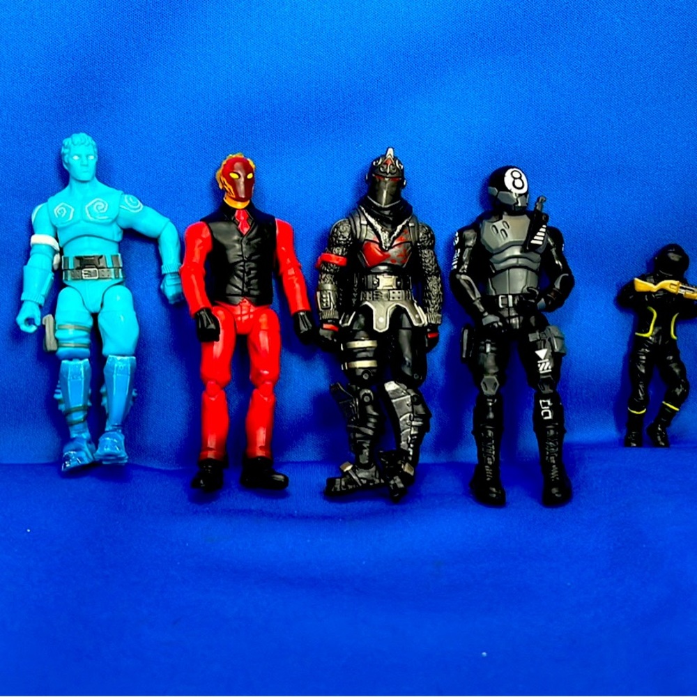 Fortnite action figures lot